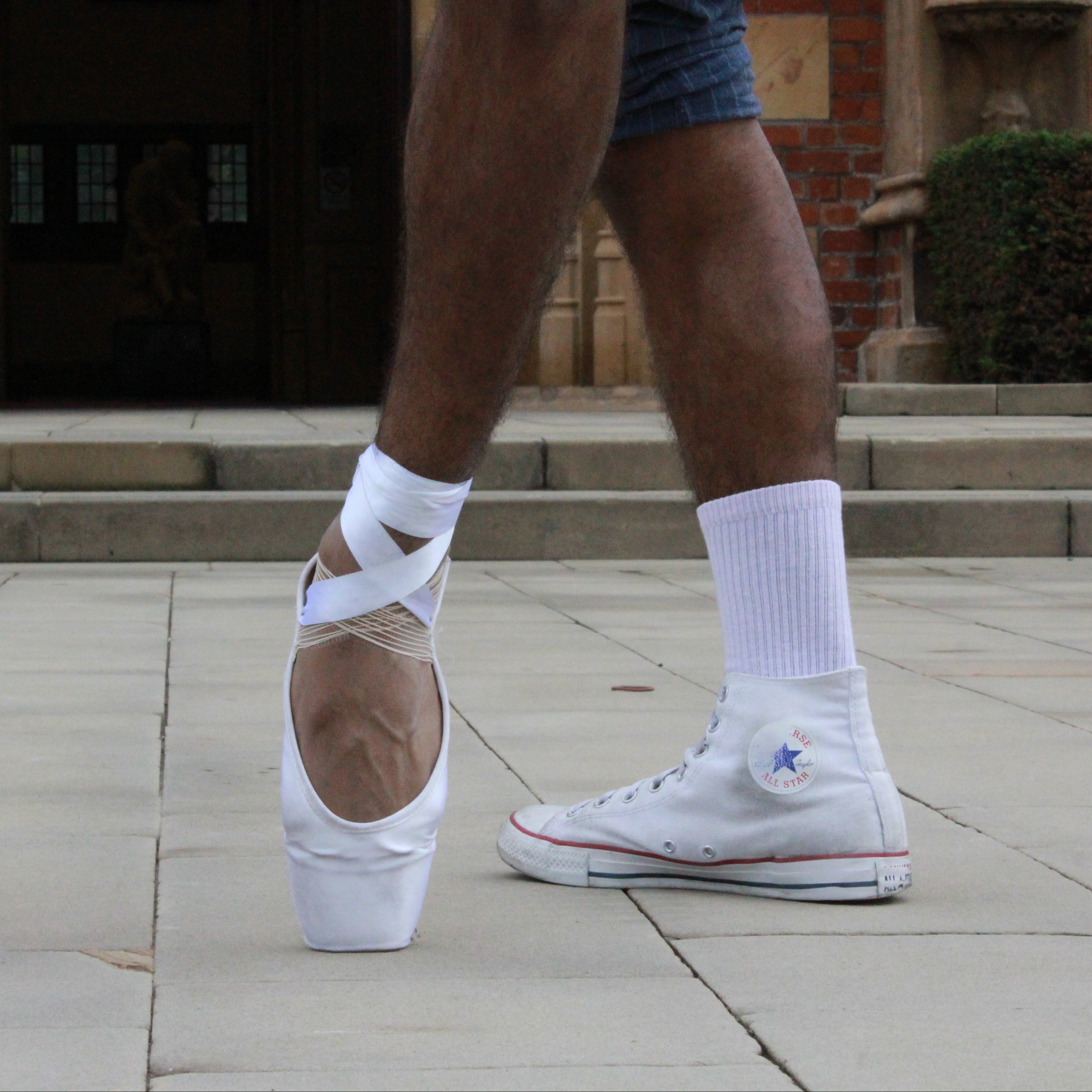 Straight To The Pointe